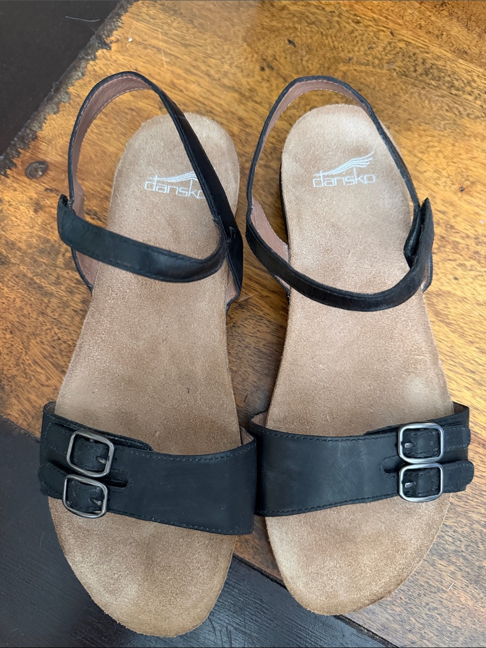 Dansko Rebekahladies sandals size EU 39 . EUC Black